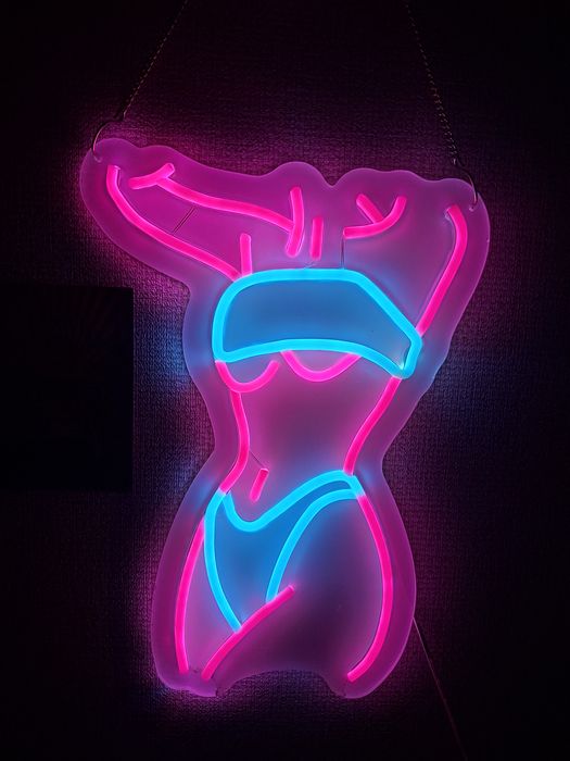 LED подсветка на стену