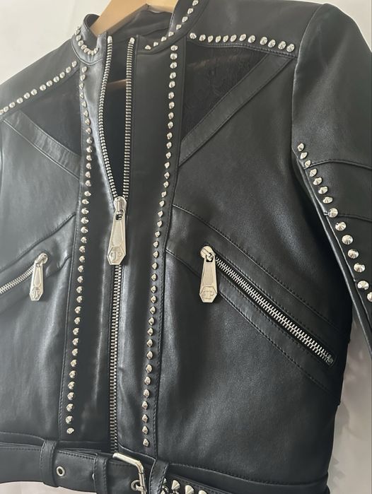 Кожено яке Philipp Plein с дантела и капси