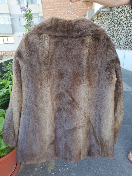 Haină de blană naturală
