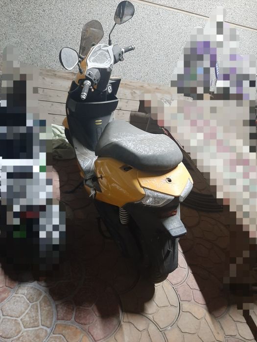 Мопед от компании McDonald's