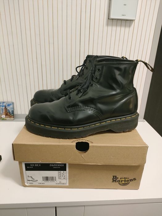 Dr Martens nr 42