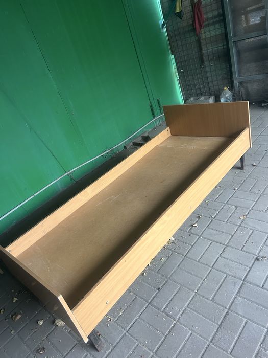 Кровать односпальняя