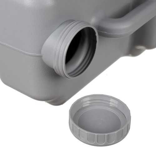 Преносима химическа тоалетна