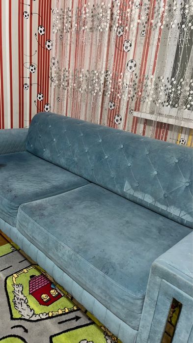 Продам диван в нормальном состоянии