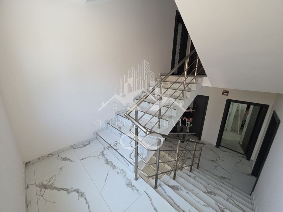 Продава се Тристаен апартамент в Велинград - 86 кв.м за 1500 €/кв.м - Снимка #10