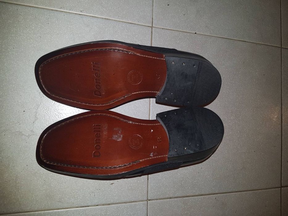 Мъжки обувки номер 42