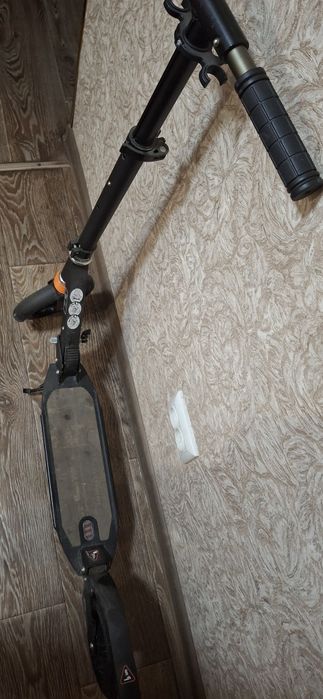 Продам самокат  подростковый