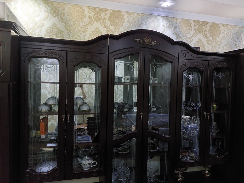 Mehmonxonaga uchun Stenka