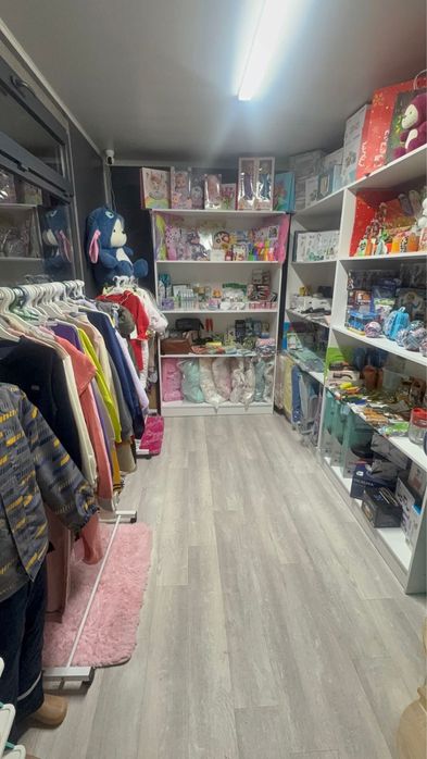 Продается магазин с одеждой