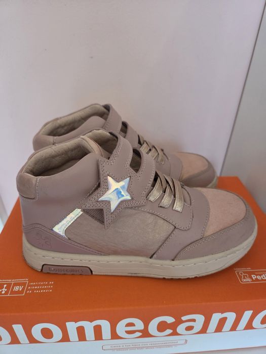 Детски боти Biomecanics , размер 31