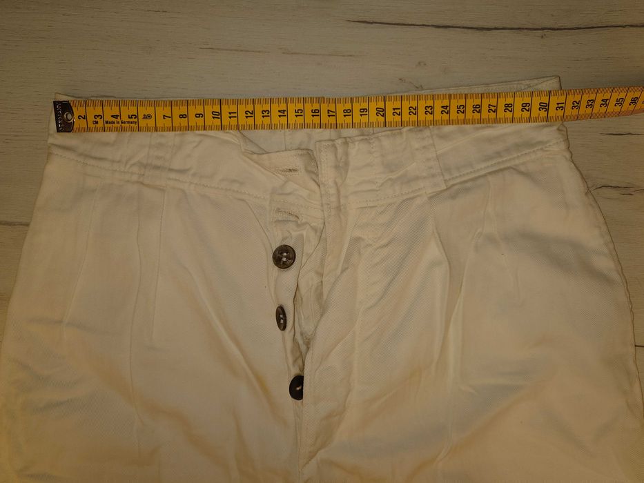 Costum popular vechi românesc, cămașă cu broderie albastră + pantaloni