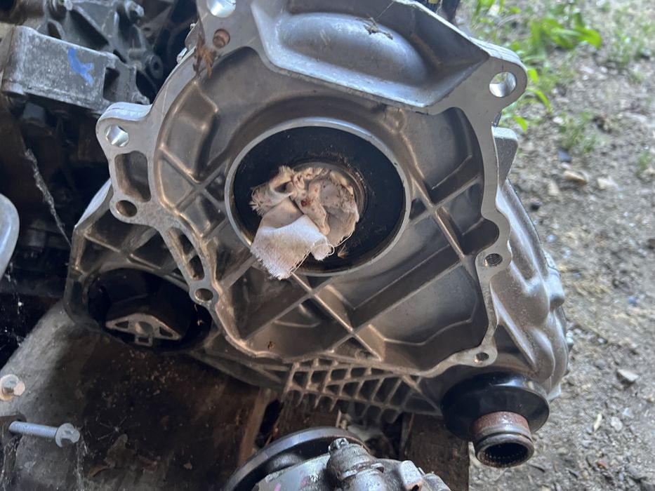 Раздатка за Bmw X5 X6 F15 F85 от 2014 до 2020 a2c73522106 xDrive 40 d