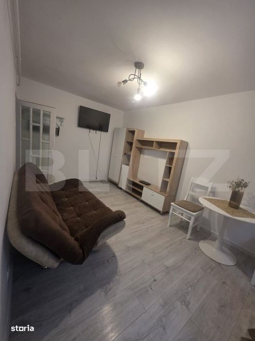 Garsoniera 22 mp, recent renovata, investitie sau locuit, zona Porolis — fotografia 1