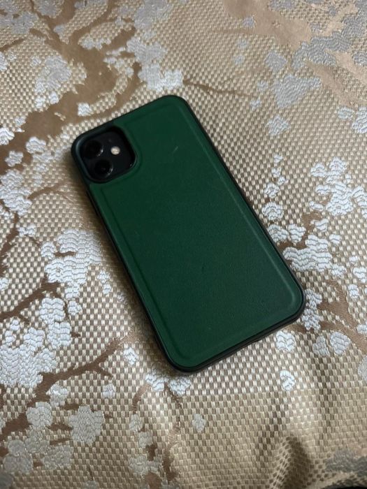 Продам айфон 11 iphone 11