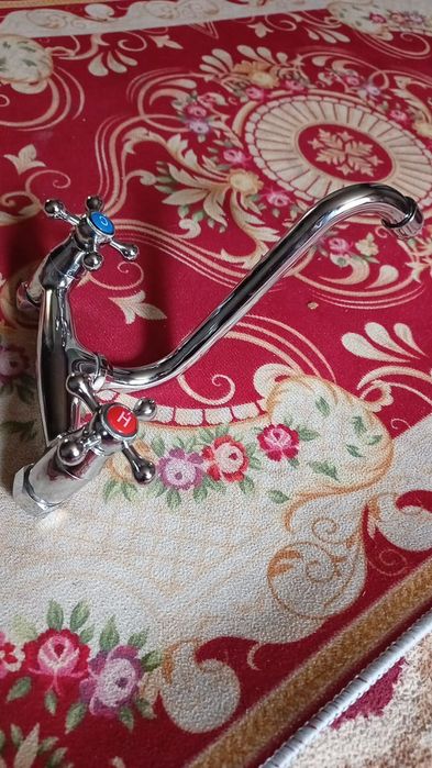 Смеситель новый для душа качества отлично