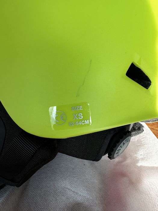 Ски/сноуборд каска STUF 52-54