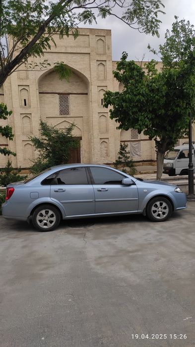 Жентра сотилади, бензинда, пробег 84500км (реальный) .