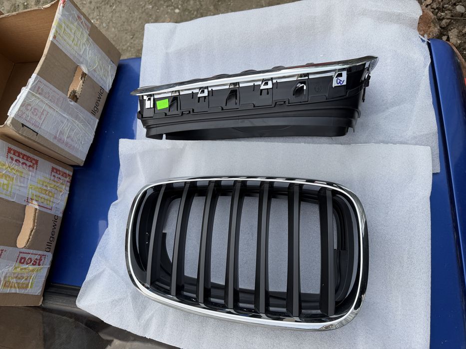 Grile/ Nari/ Ornamente bara fata Bmw f10,E90,E60,E46,E39,F32,F36
