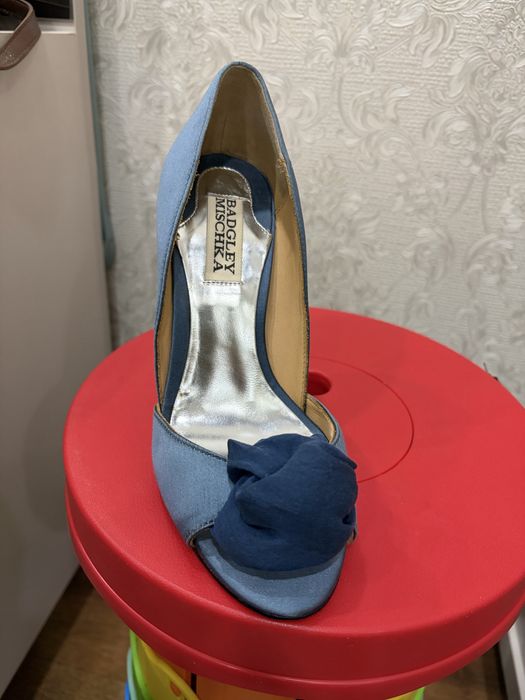 Amerika brendi ; Tufli tantanalar uchun