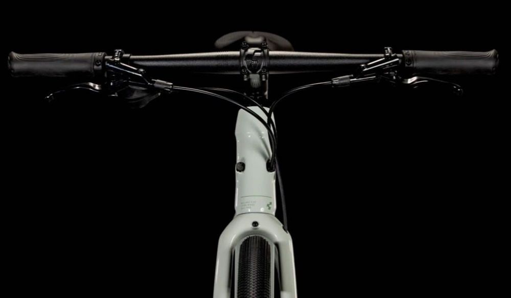 Vând bicicletă Trek FX Sport SL 4 carbon