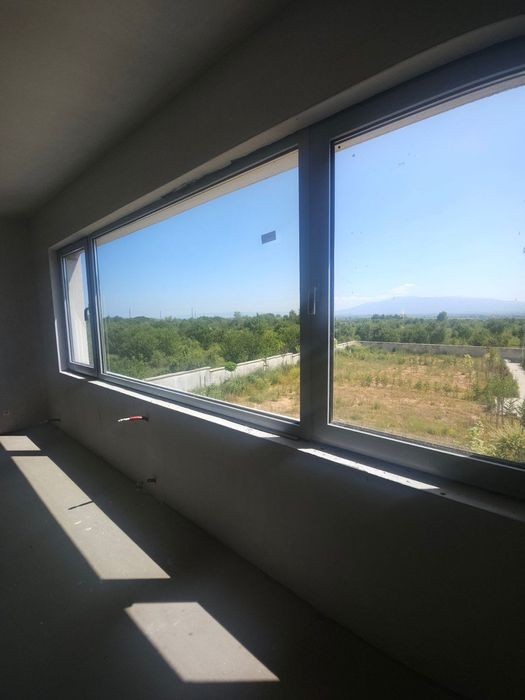 Продава се Четиристаен апартамент в с. Доброславци, Област София-град - 220 кв.м за 981 €/кв.м - Снимка #7