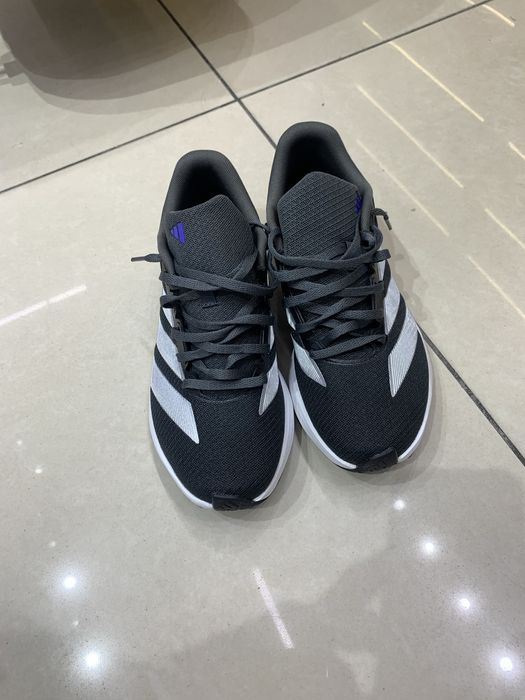 Кроссовки adidas duramo