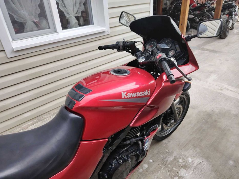Kawasaki EX 500 на части