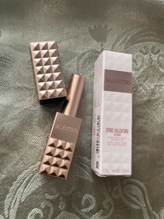 Червило на Valentino