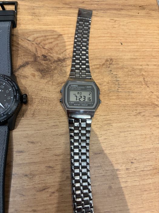 Часы мужские наручные