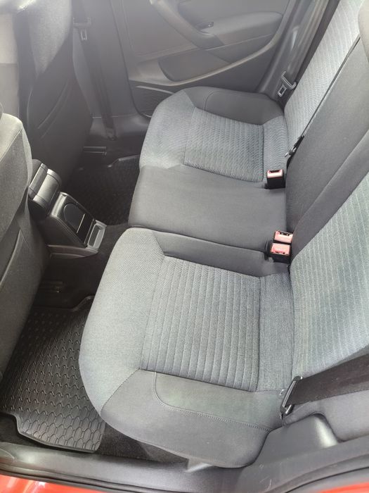 Vând Volkswagen Polo 1.2 mpi 6r 2010 euro 5