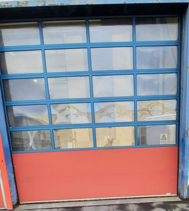 USA SECTIONALA INDUSTRIALA poarta hala garaj H 400 x L 400 Gunther