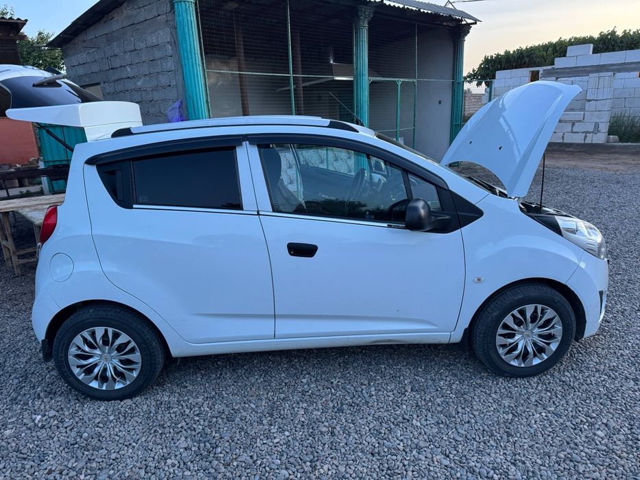 Spark sotiladi holati yaxshi