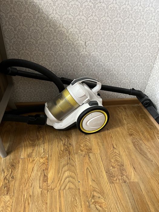 Пылесос фирмы karcher