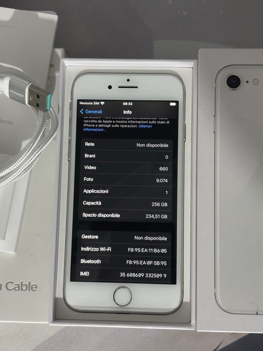 Iphone 8 ca NOU 256 GB