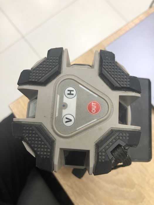 Лазерный уровень Crown линейный CT44145 (p25)