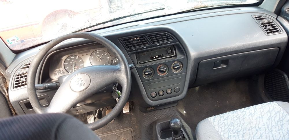Peugeot 306 хечбек 1,9 D