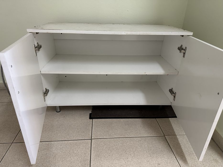 Шкафчик для обуви или посуды