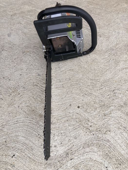 Drujba Mc Cullock Calyfornia 90 pe Benzina cu Defect