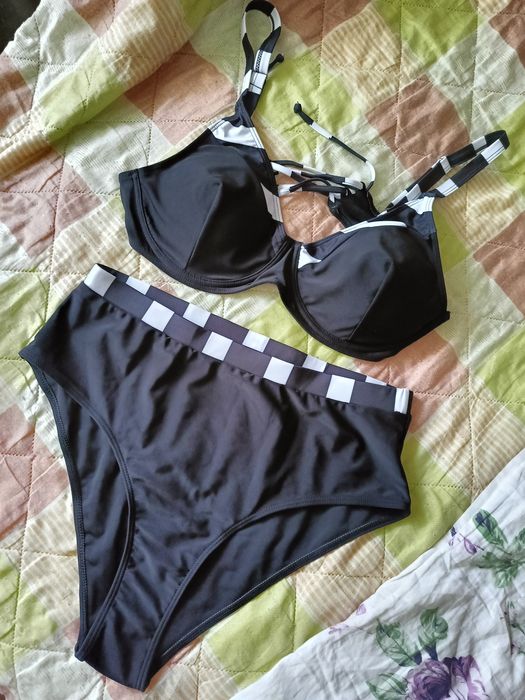 Женский купальник. Раз. 1XL.