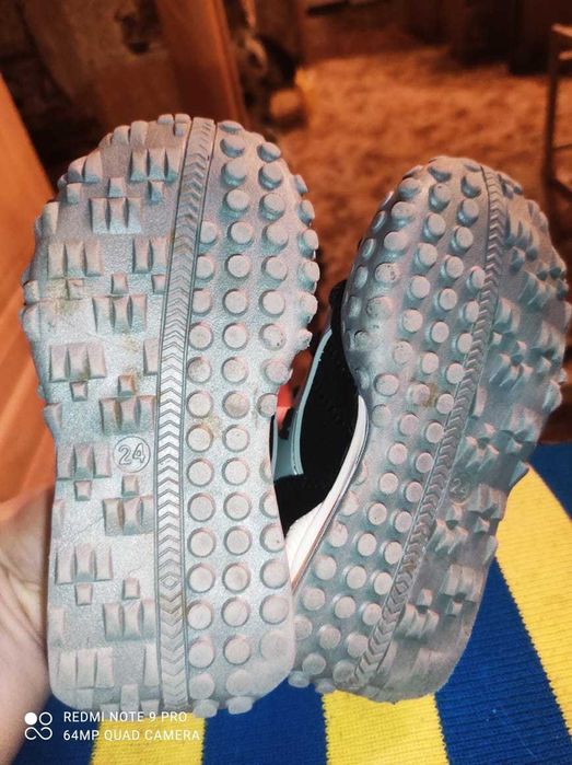 Кроссовки мальчику