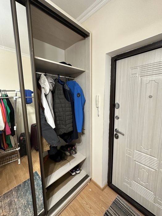 Шкаф купе продам срочно