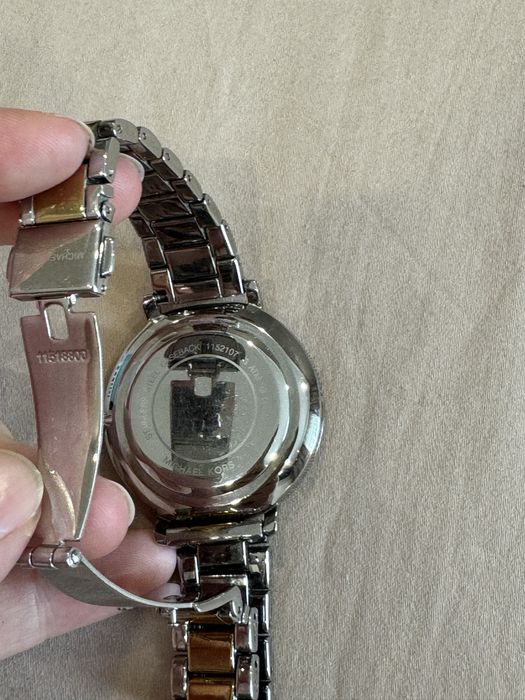 Часы Michael Kors