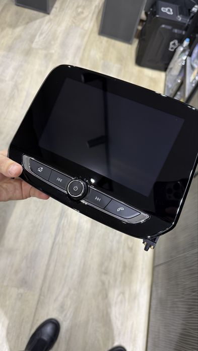 Tracker manitor pachti yengi