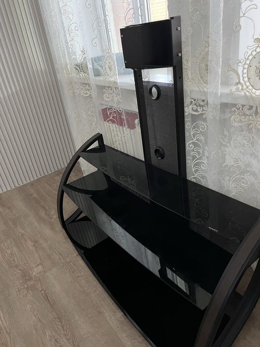 Подставка под телевизор