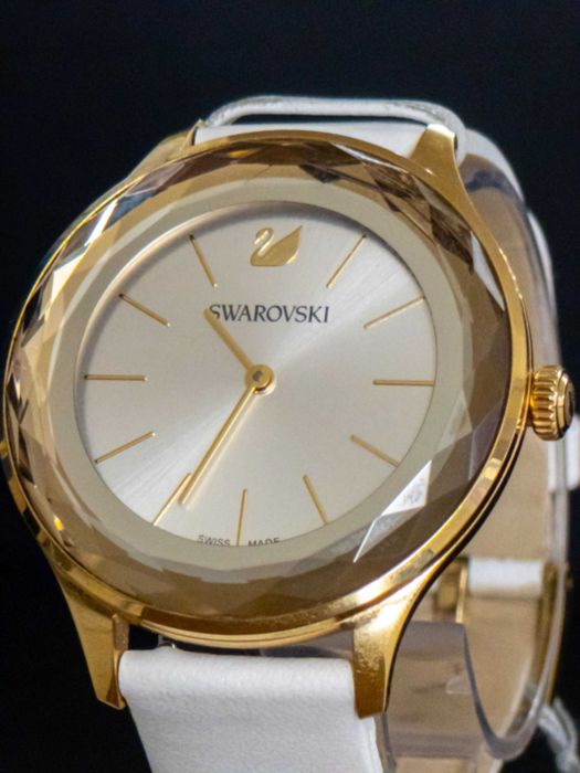 Дамски часовник Swarovski Octea Nova