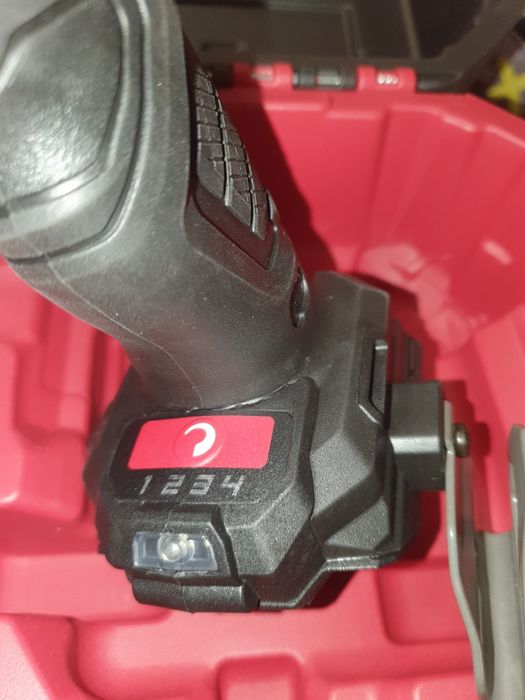 Акумулаторен ударен винтоверт PARKSIDE