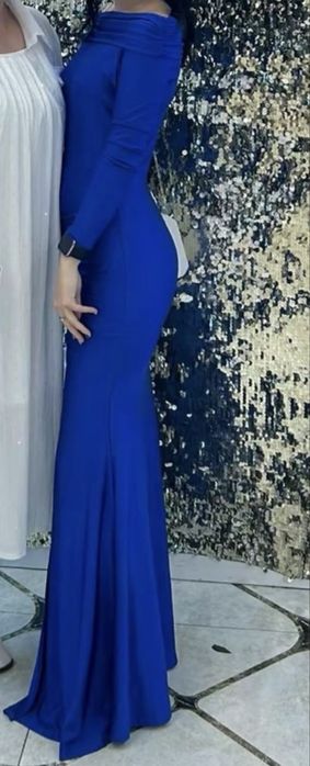 Вечерное платье