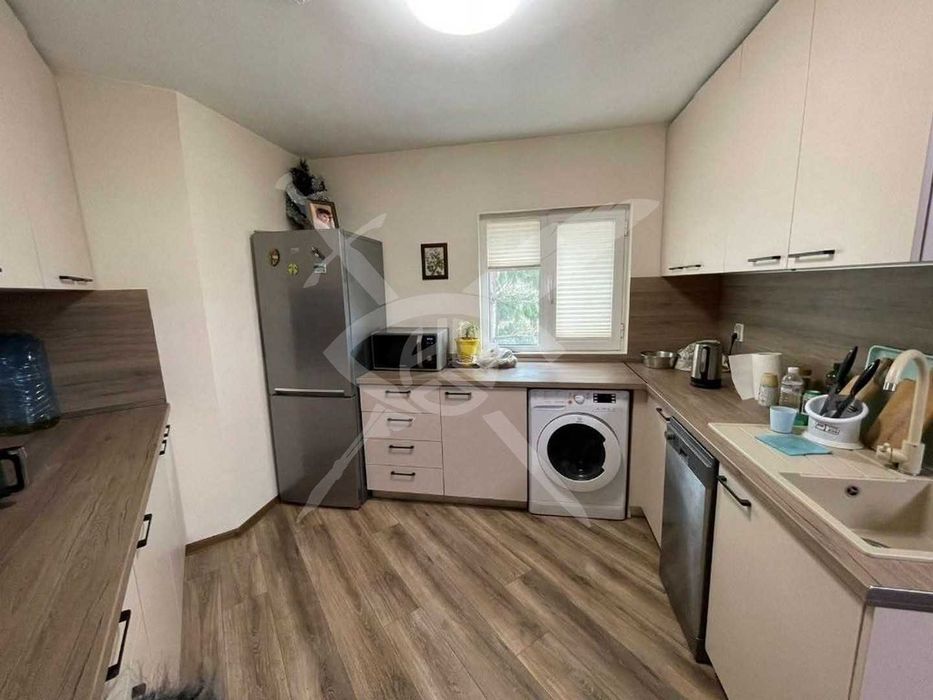 Тристаен апартамент в жк. Младост 2 №185830