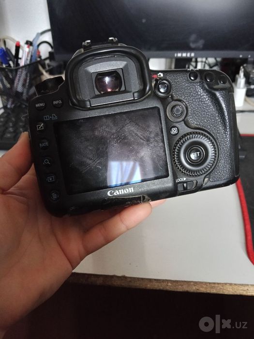 Canon Mark 3.           ..