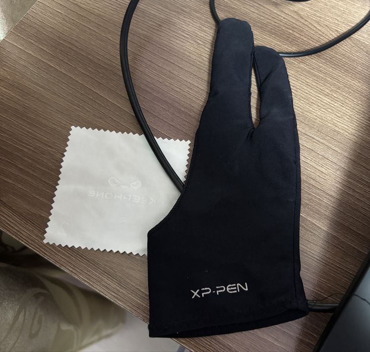 Продаю XP-Pen Artist 15.6 Pro